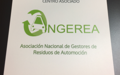ANGEREA HACE ENTREGA DE LA PLACA IDENTIFICATIVA DE MIEMBRO A SUS ASOCIADOS